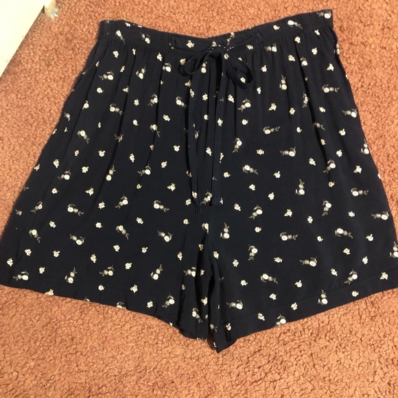 vintage sports Pants - Adorable Flowered Vintage Sport Tie Shorts